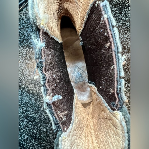 JOHN FLUEVOG Black Leather Ankle Boots 7 - Picture 5 of 10